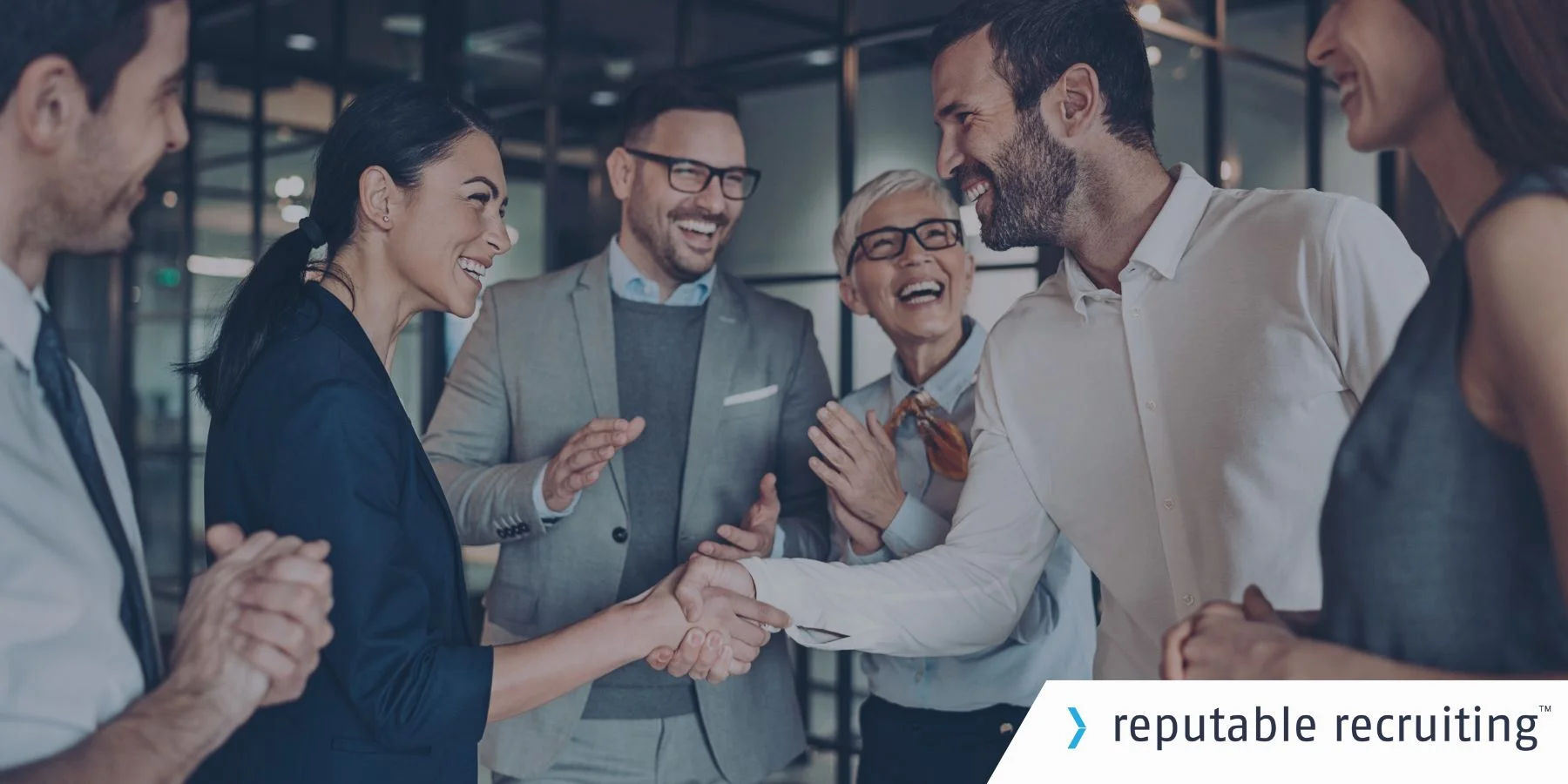 HOW TO SELECT A RECRUITING FIRM